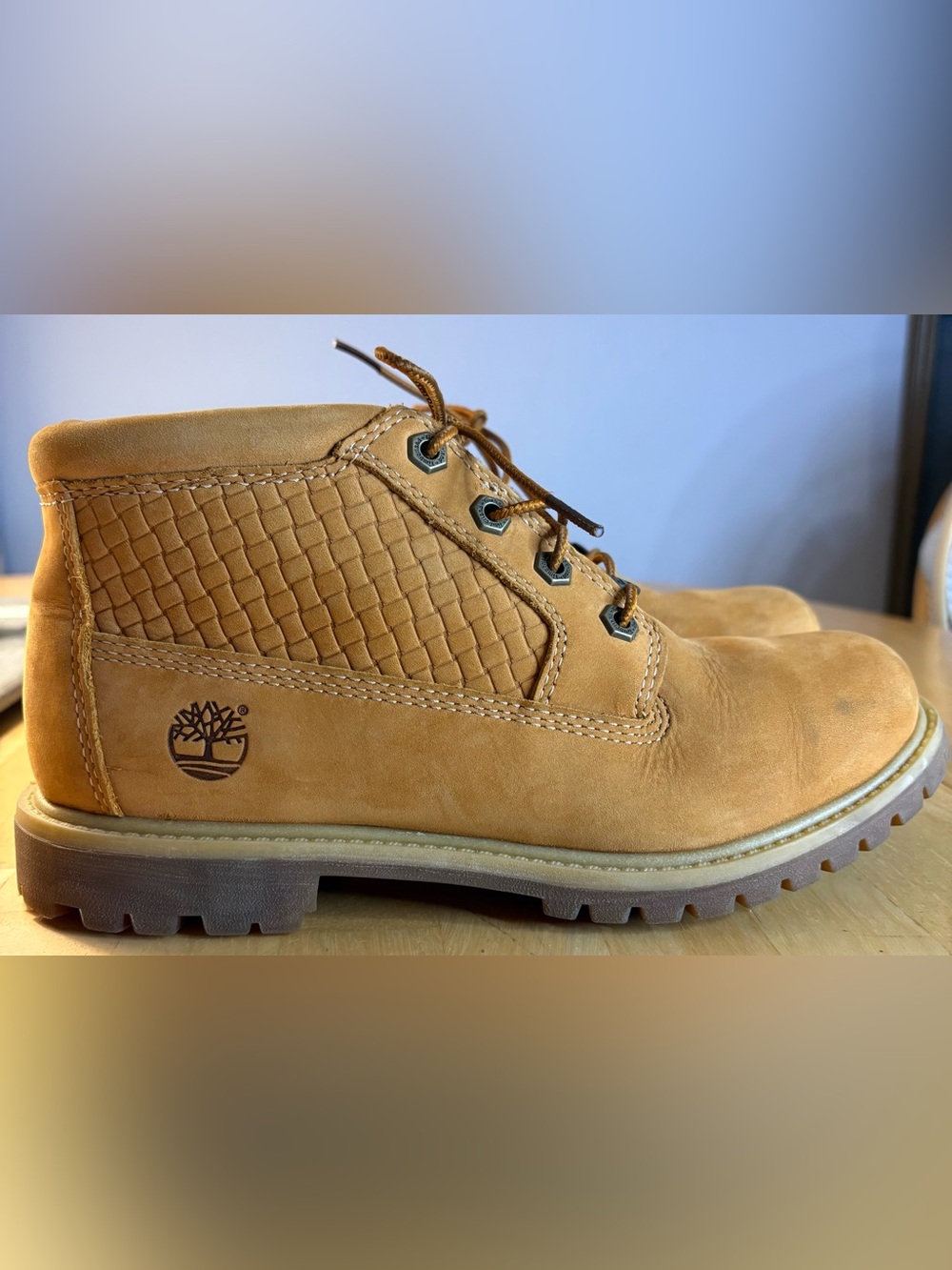 Timberland Nellie Waterproof Chukka Boot in Wheat Nubuck Lace-Up Ankle Boots (8) - Picture 4 of 11
